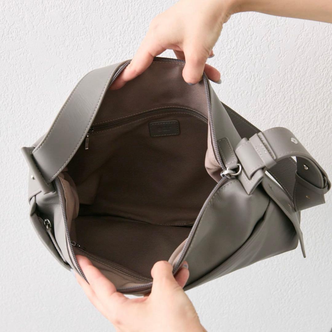 【ear PAPILLONNER/イアパピヨネ】2wayレザーショルダーバッグ
