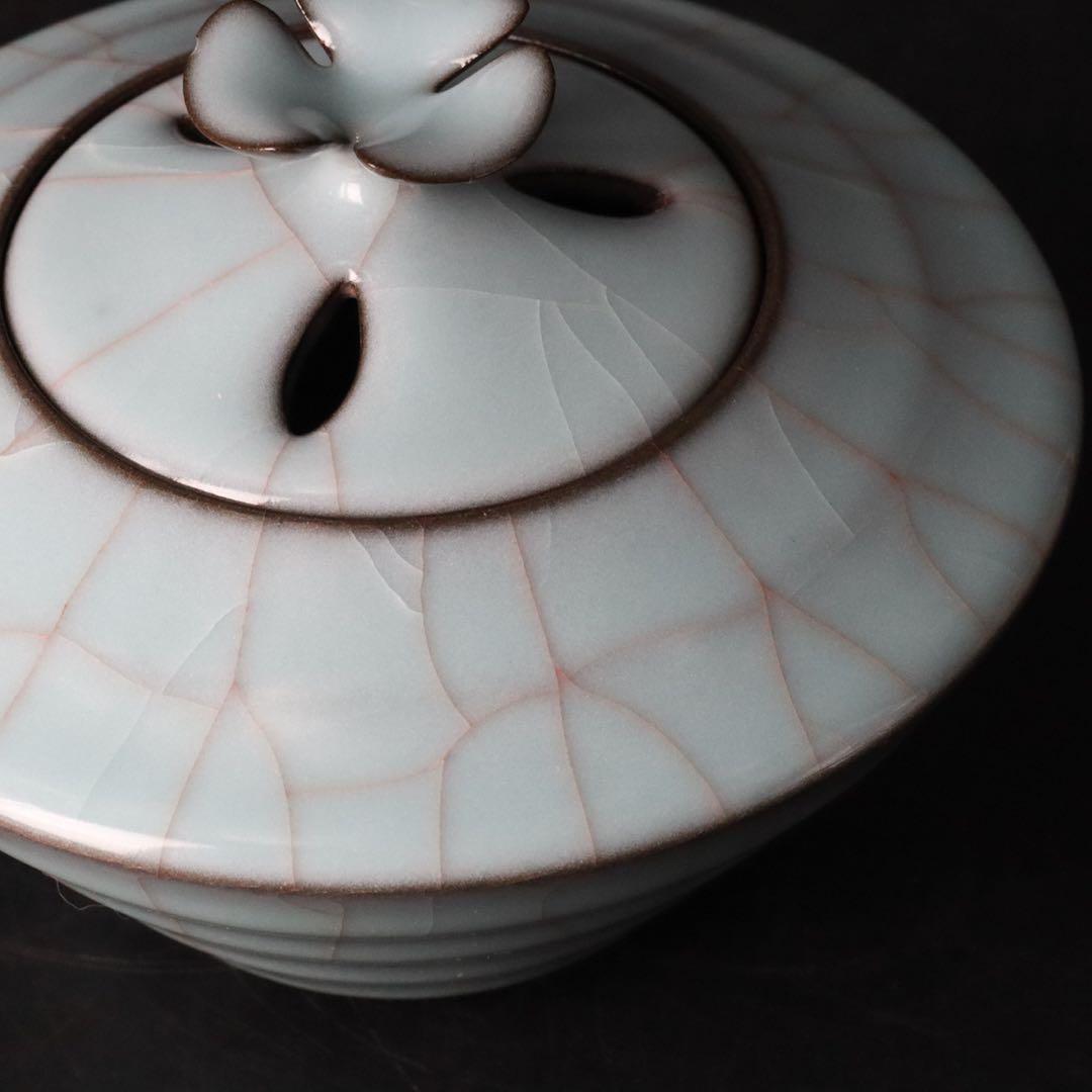 人気作家 峯岸勢晃 月白青瓷 線段香炉 共箱 共布 陶歴付