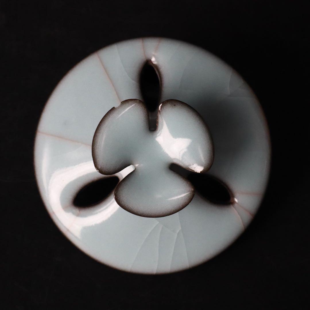 人気作家 峯岸勢晃 月白青瓷 線段香炉 共箱 共布 陶歴付