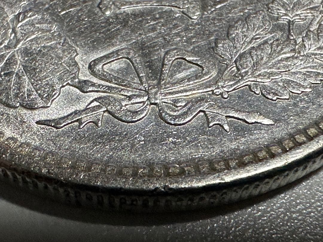 【本物保証】　極美品　一圓銀貨　明治36年銘