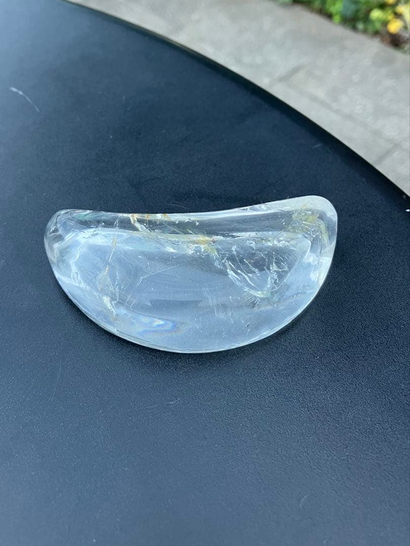 水晶　三日月　モチーフ　トレー　虹入り