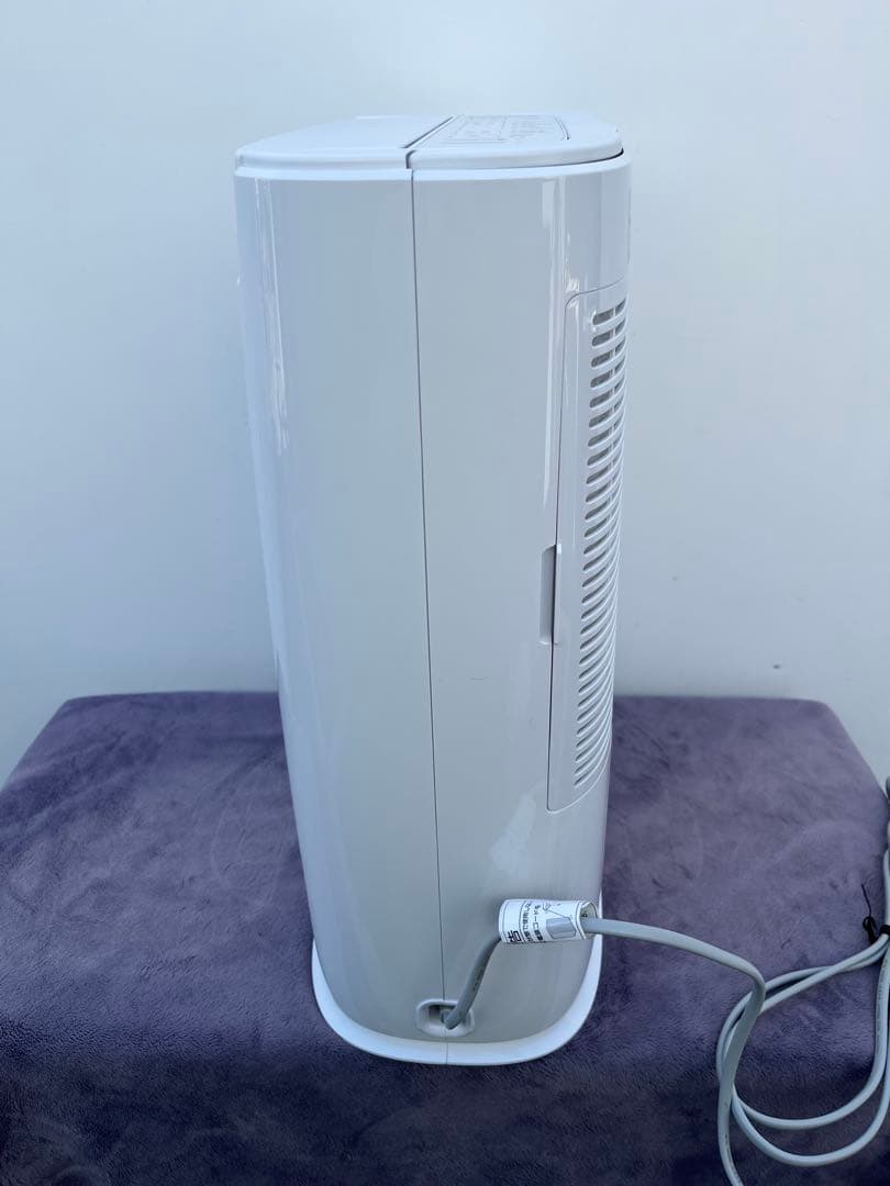 【2025年製】Panasonic衣類乾燥除湿機　F-YZX60B