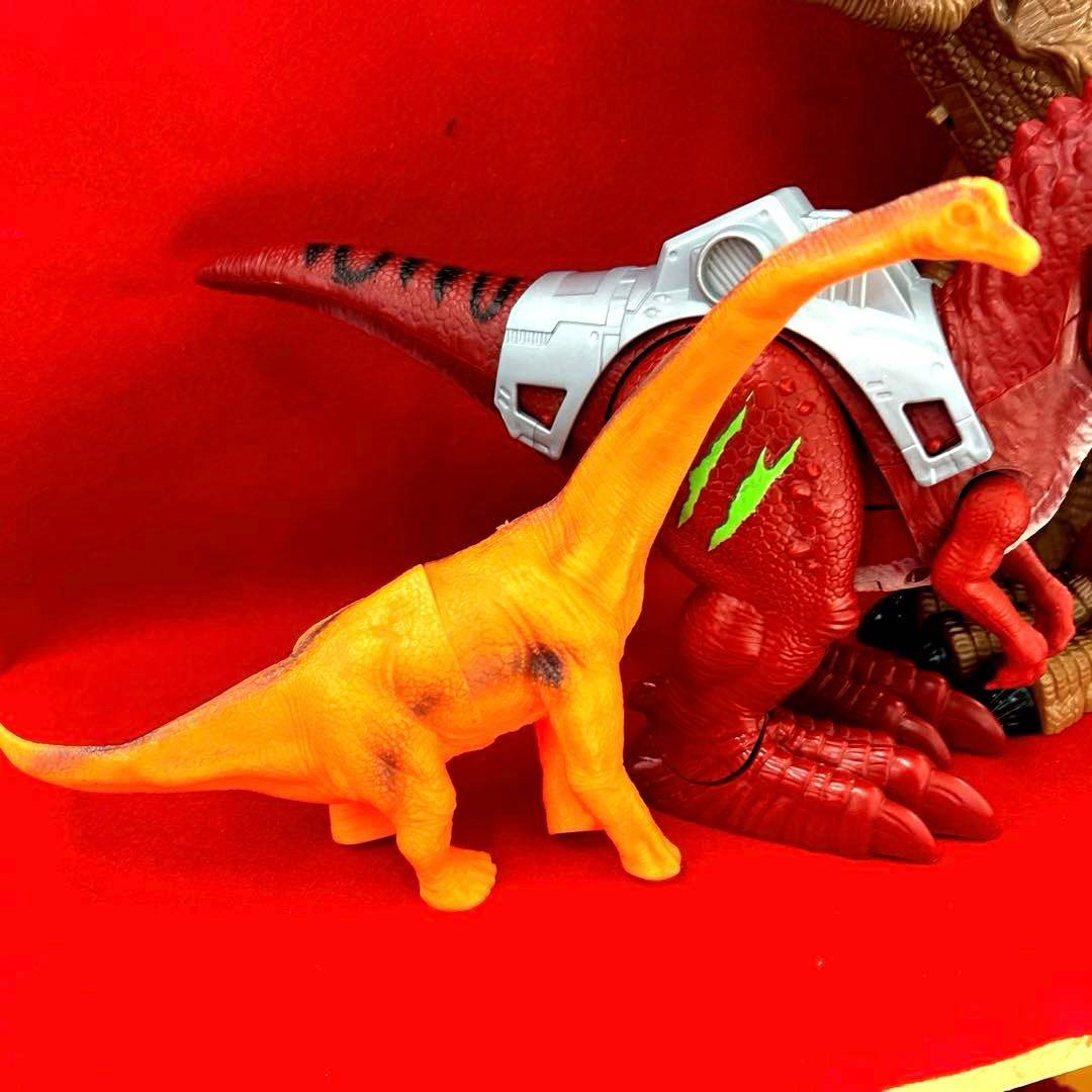 恐竜　フィギュア　60㎝　特大　大迫力　リアル　3体セットプラス頭部　T⑨