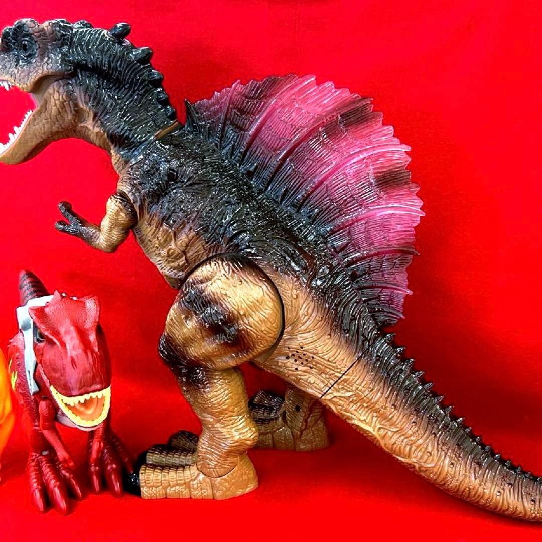 恐竜　フィギュア　60㎝　特大　大迫力　リアル　3体セットプラス頭部　T⑨
