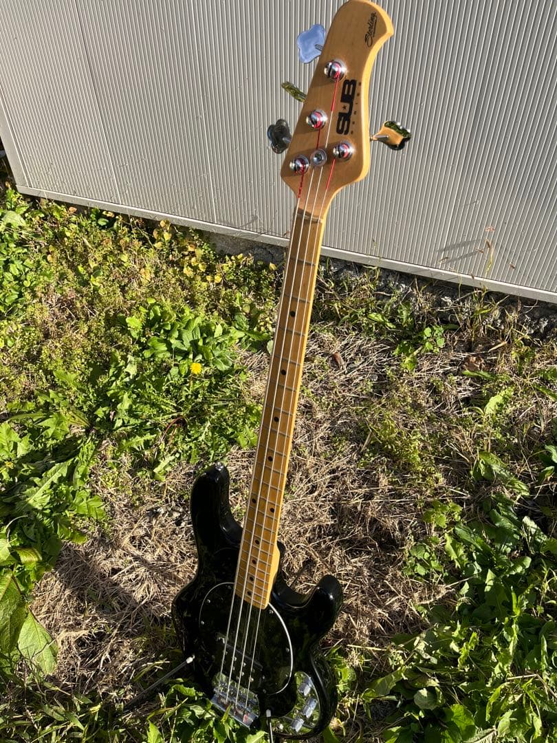 Sterling by Music Man SUB 4弦エレキベース