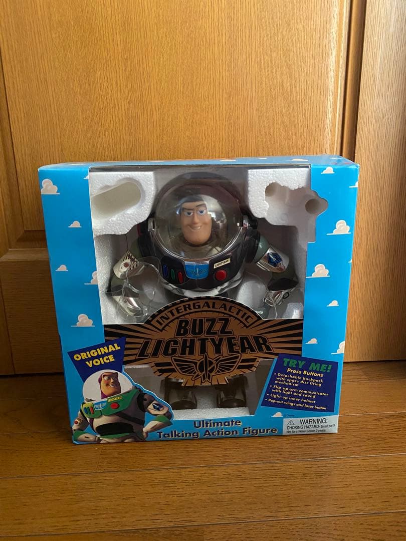 トイストーリー バズ フィギュア