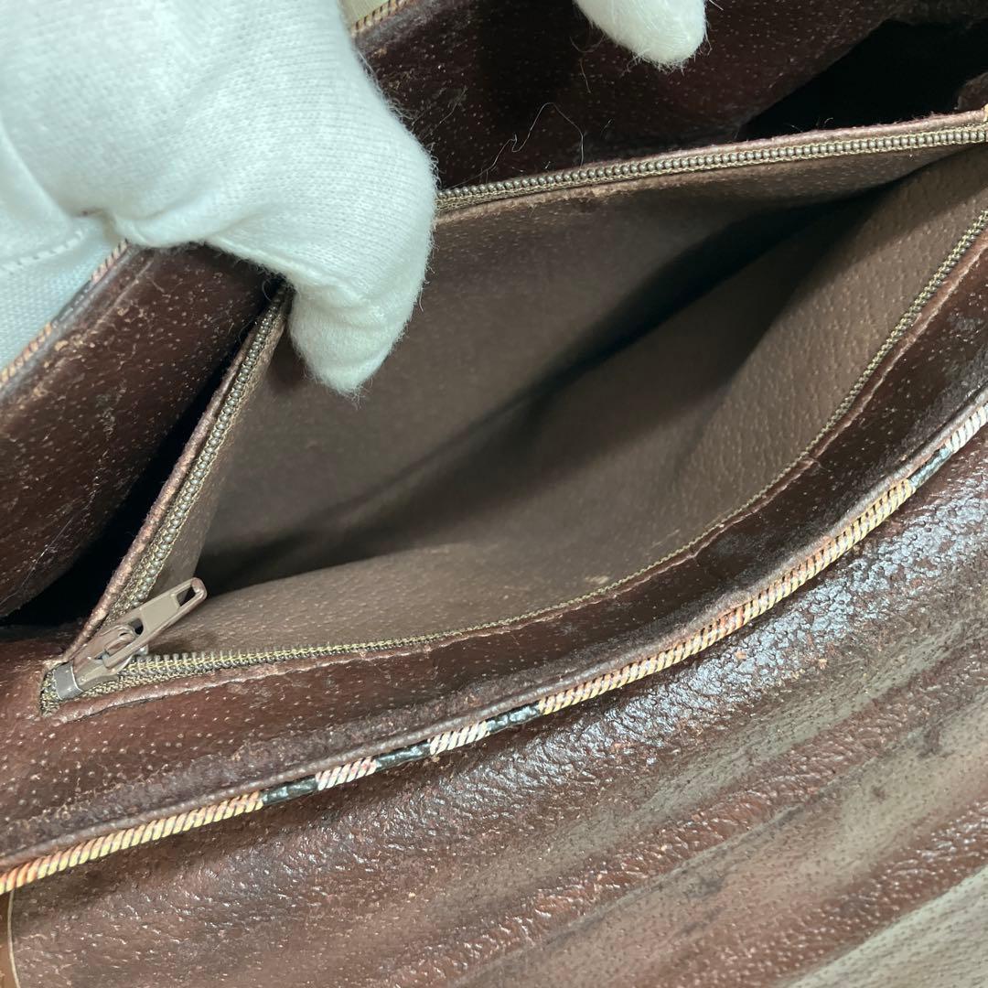 美品 バーバリー ショルダーバッグ ホースロゴ型押し ノバチェック