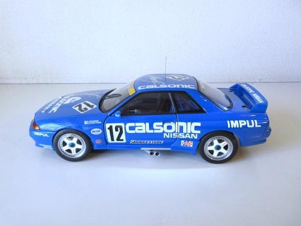 特価 AUTOart 1/18 日産 スカイライン GT-R 星野一義サイン入り