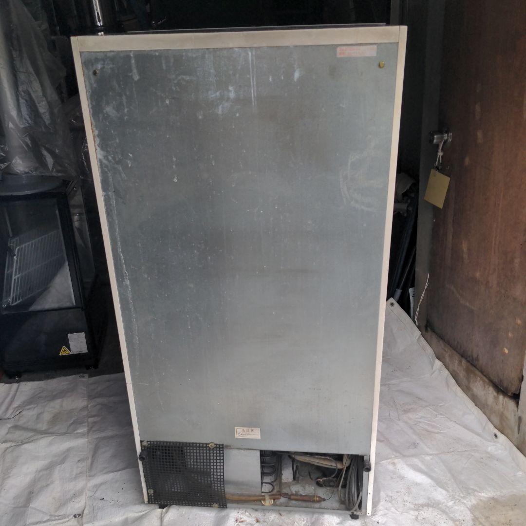 ガラスドア冷蔵庫 3棚付き【無料配送地域有り】