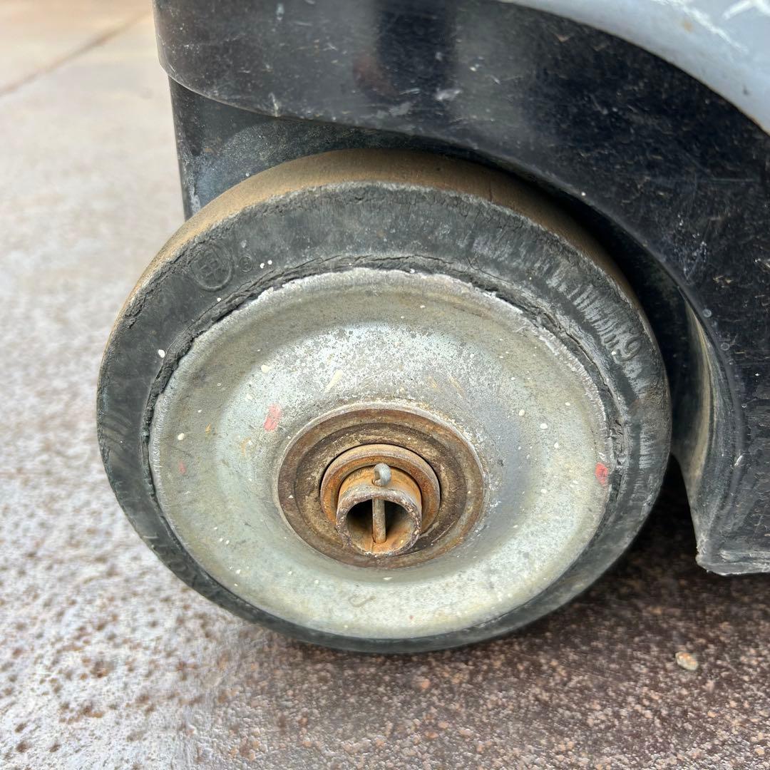 【状態良好】発電機　SHINDAIWA　IEG2800M　2.8kVA