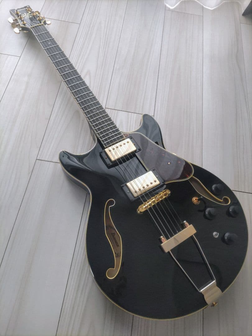 美品 Ibanez フルアコ AMH90-BK