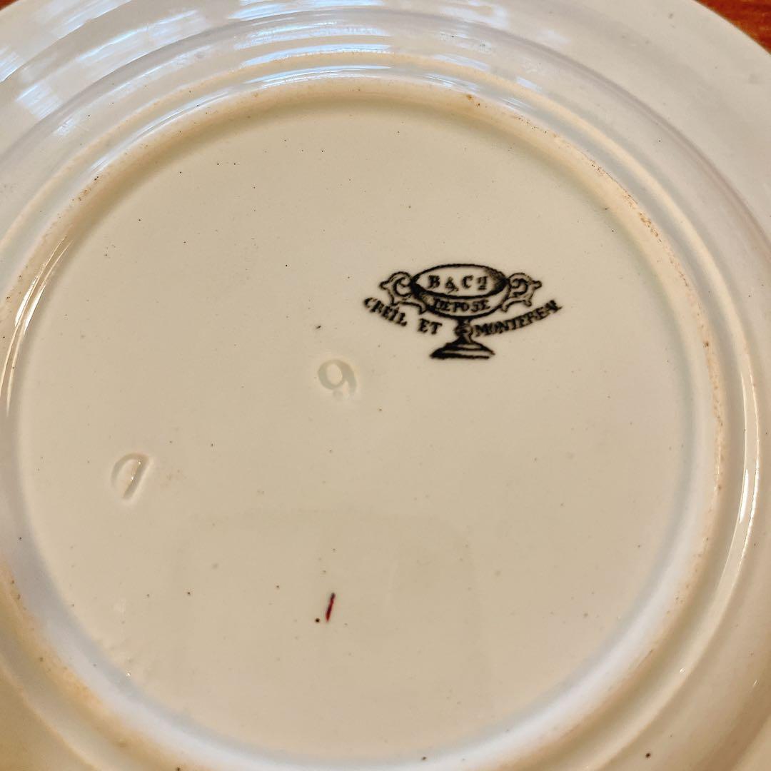 Aクレイユエモントロー　ジャンヌダルクのデザートプレート