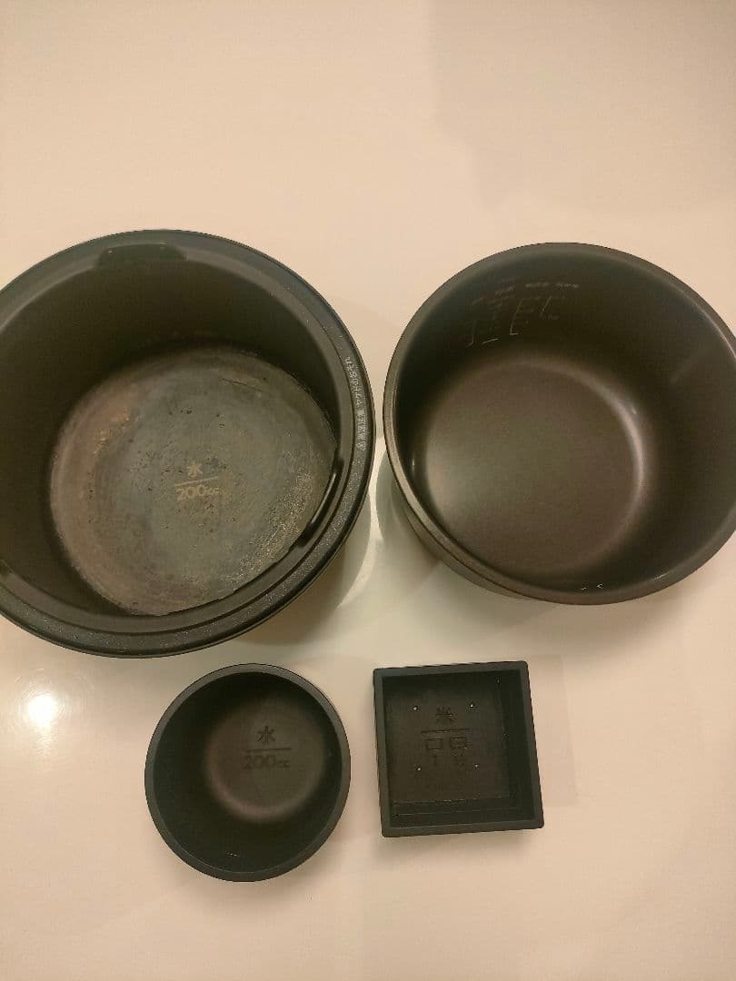 BALMUDA（バルミューダ）炊飯器 K03A-BK／中古品