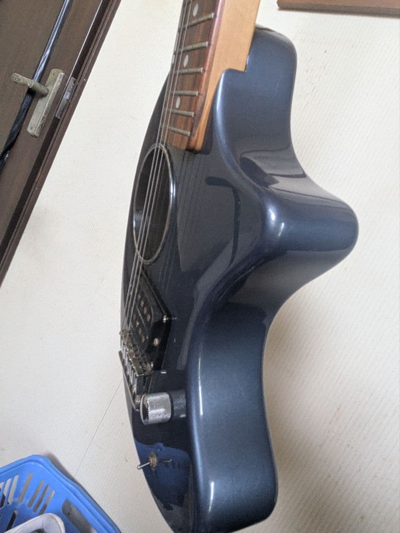 アンプ内蔵ギター digi　zo ハイパー 極上品