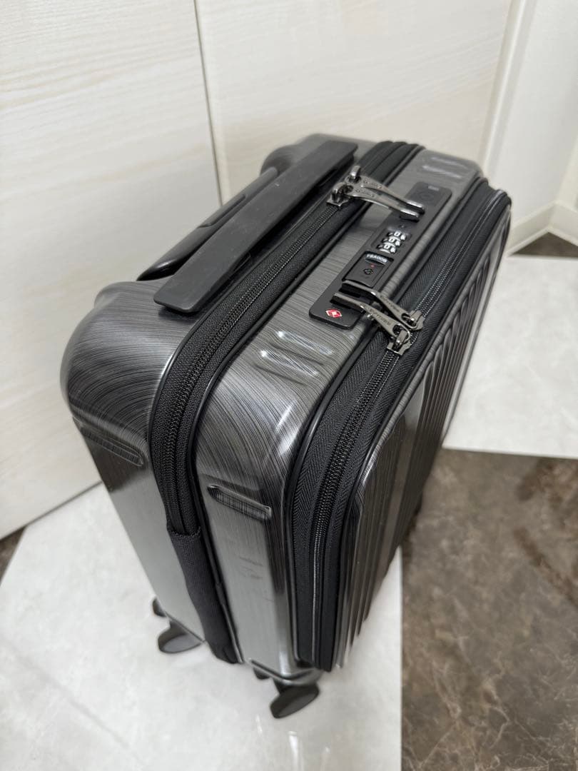 BERMAS バーマス INTER CITY フロントオープン 容量22L