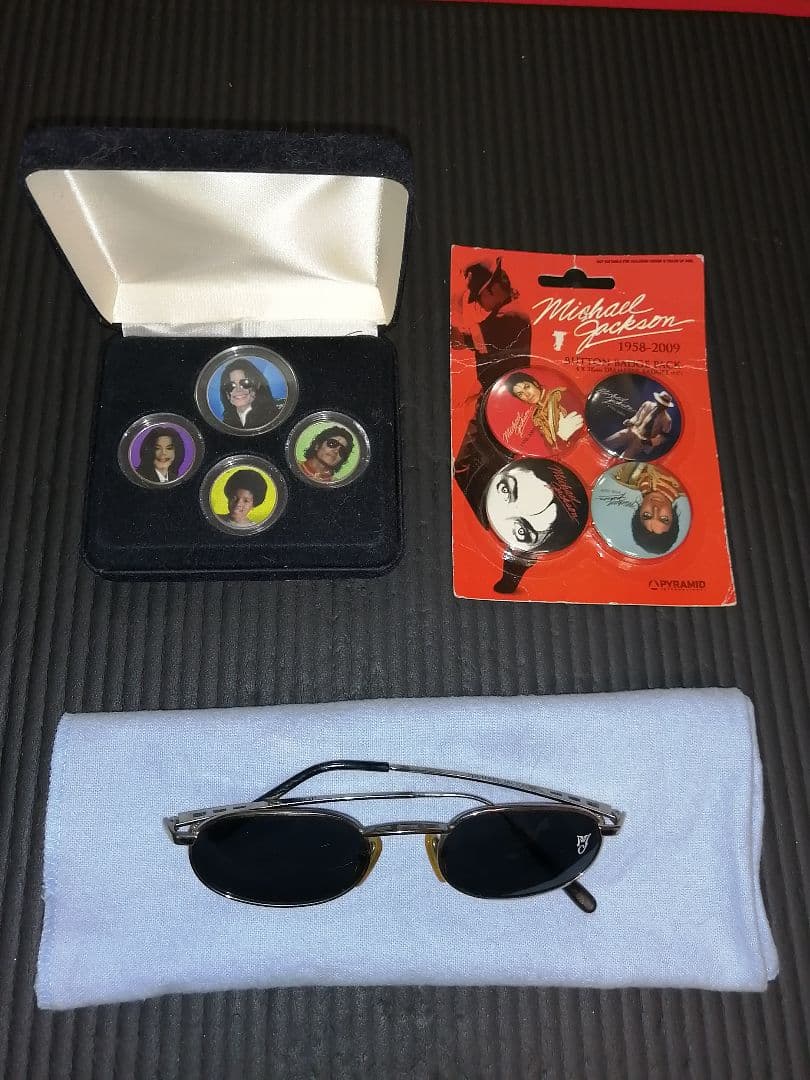 ★追悼★Michael Jackson★フィギュア・小物・レコードなど１６品