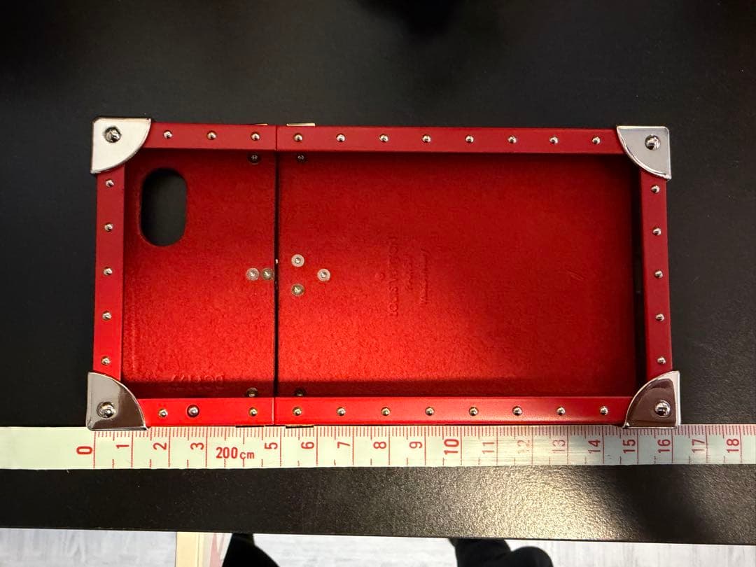 大特価‼️VUITTON Supreme M64499 iPhone7 ケース