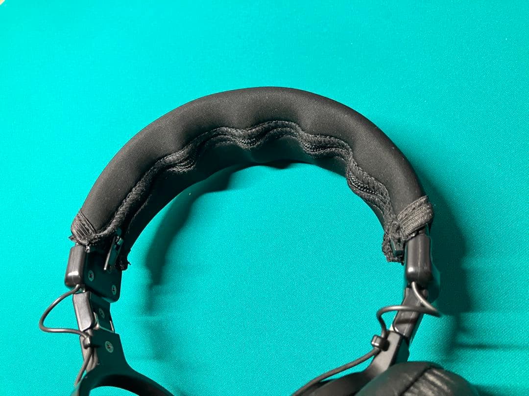 SONY MDR-7506 スタジオヘッドホン改造済（ケーブル脱着可）