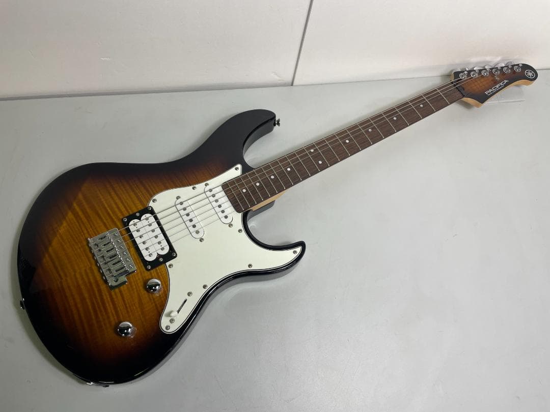 【中古】YAMAHA ヤマハ エレキギター PACIFICA PAC212VFM