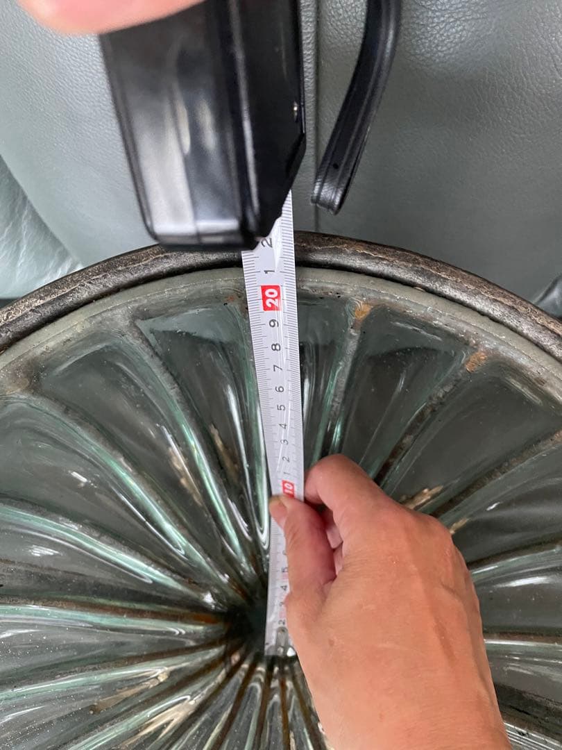 フラワーアレンジの器