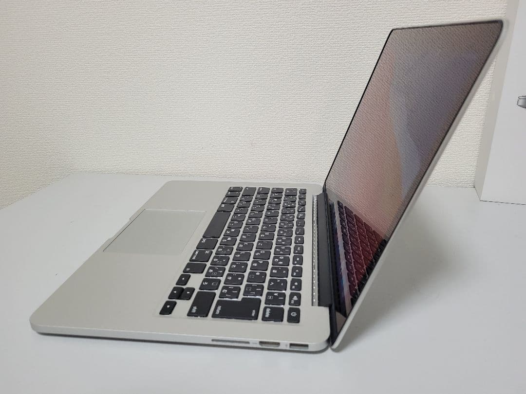 美品　MacBook Pro 13インチ i5/16GB/512GB/17回充電