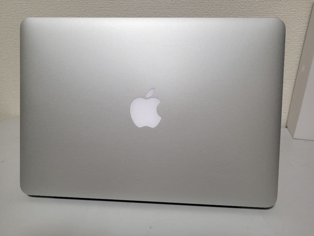 美品　MacBook Pro 13インチ i5/16GB/512GB/17回充電