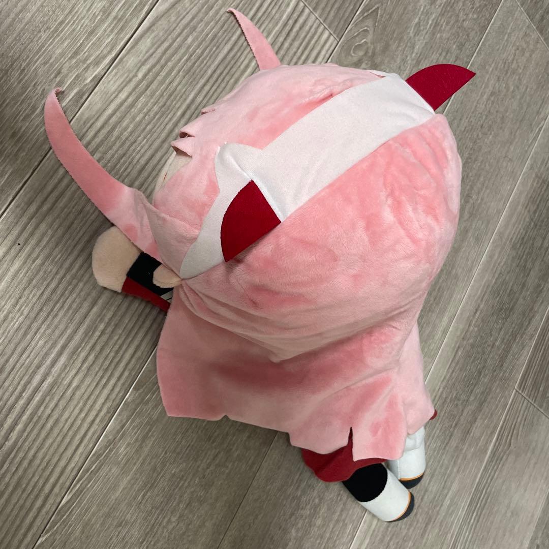 メガジャンボ寝そべりぬいぐるみ”ゼロツー” 「ダーリン・イン・ザ・フランキス」