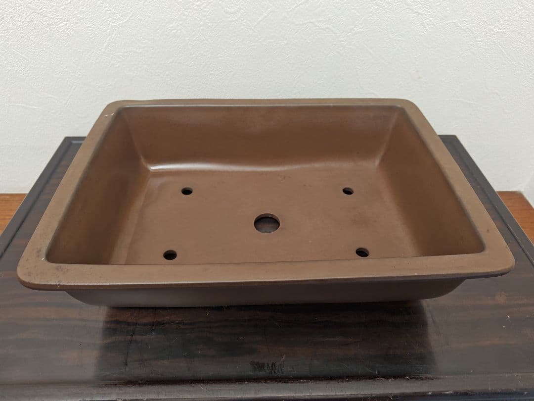 ブラウン 中型陶器盆栽鉢 長方形　落款　亀岡