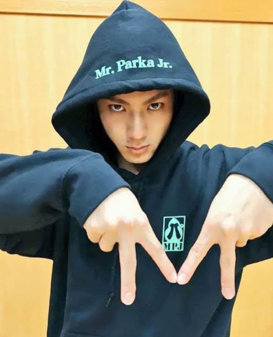 【値下げ】完売品 新品 Mr. パーカー Jr. パーカー