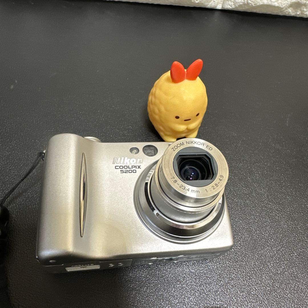 美品　Nikon COOLPIX 5200 動作確認済