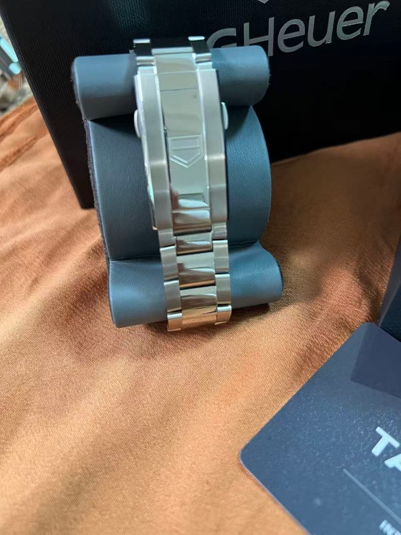 タグホイヤー WBP2111アクアレーサー デイト 自動巻き