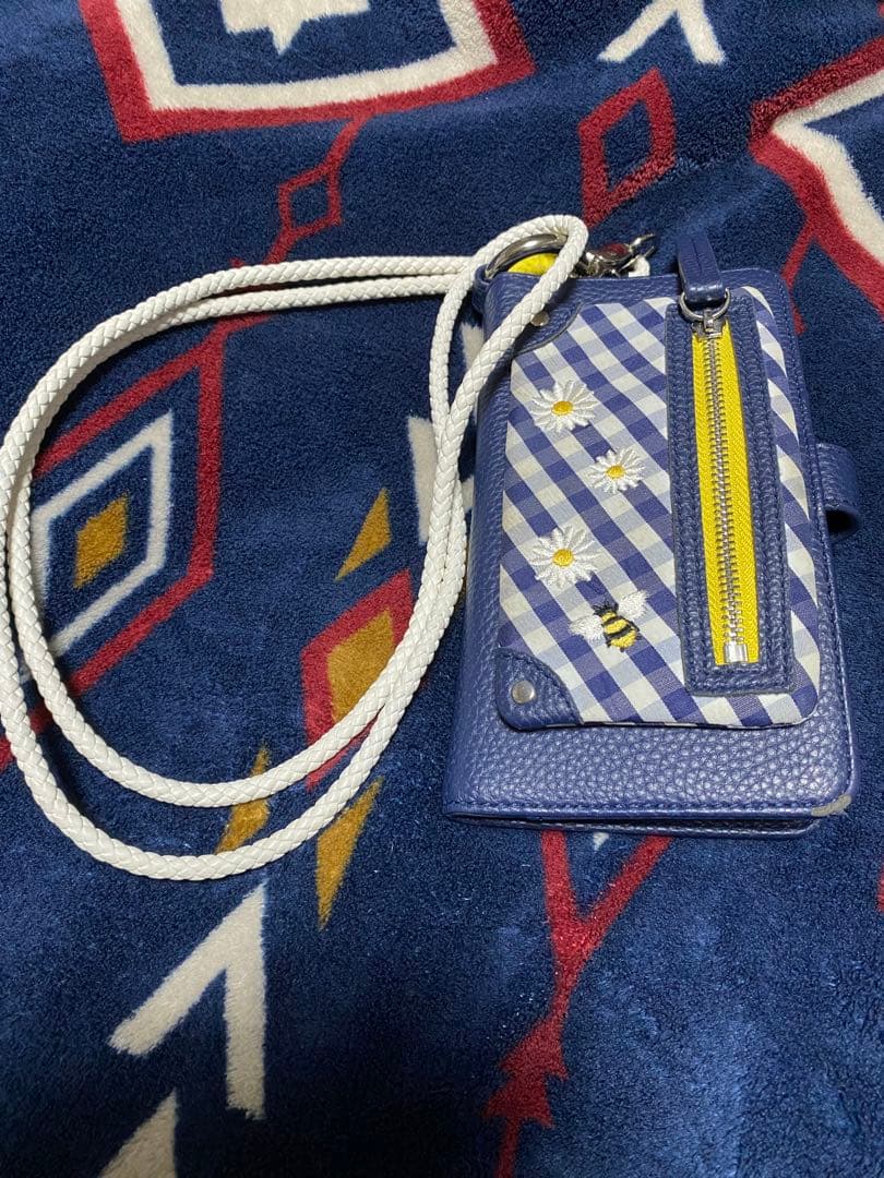 エーシーン　マルチケース