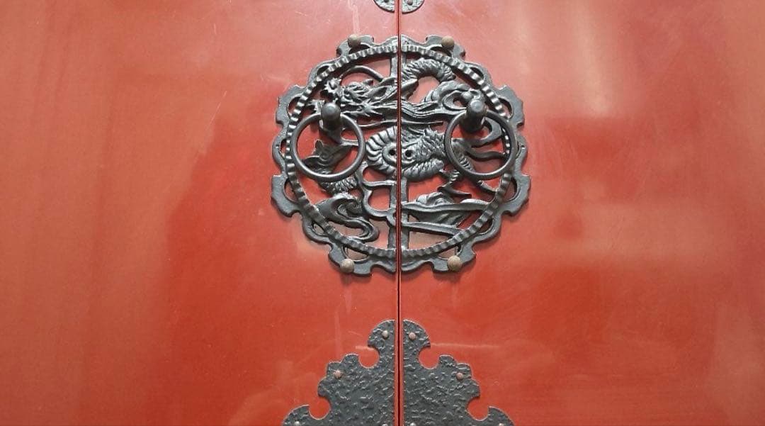 あべちゃん仙台箪笥　赤木肌木地呂漆塗り 彫金手打金具　高級　民芸家具