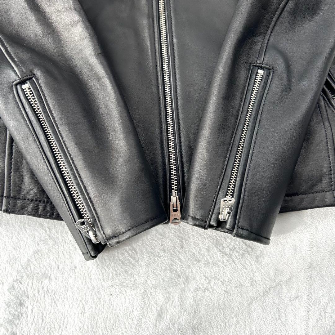 メンズビギ　ラムレザー　シングルライダース　キルティング　ダブルジップ　黒　赤