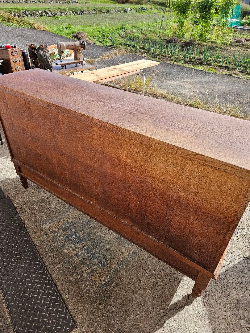 ヴィンテージ 日家工芸株式会社 木彫りのサイドボード ガラス 飾り棚 家具