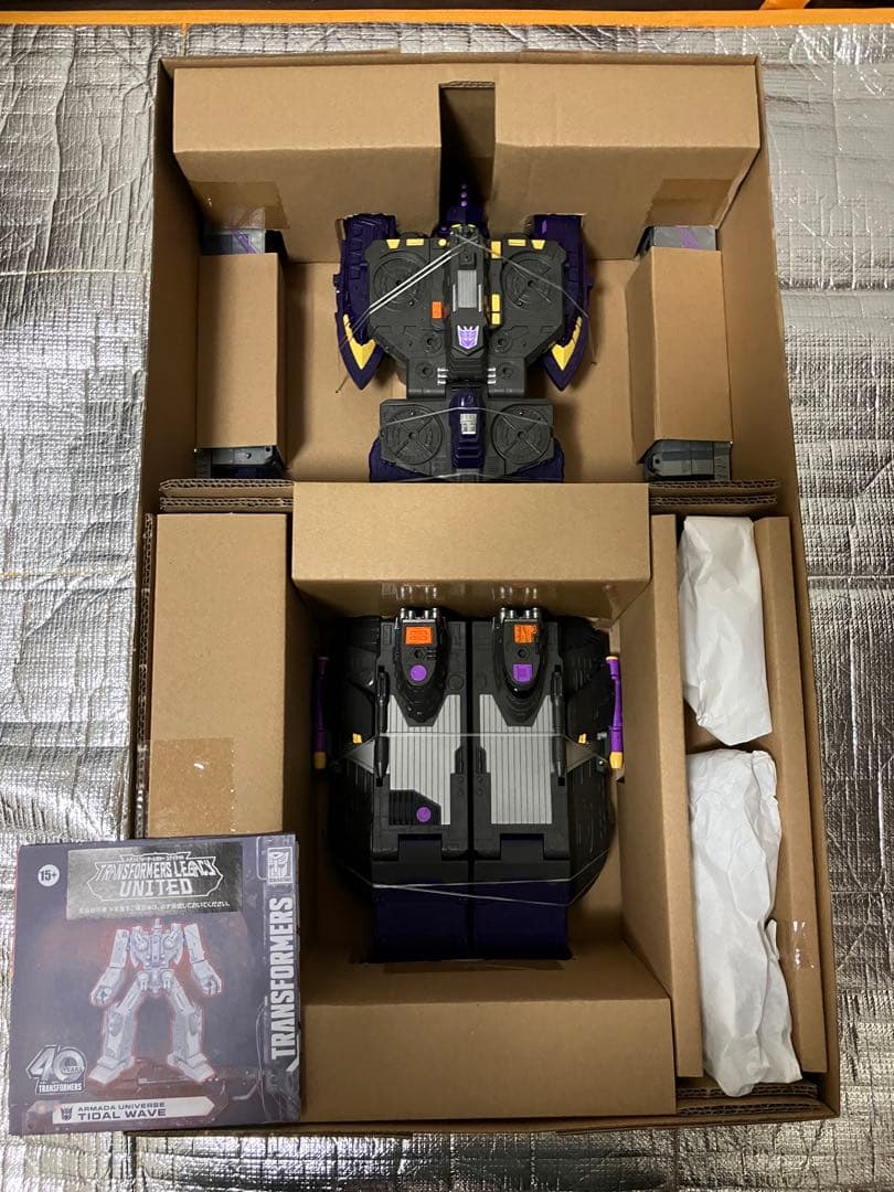 ４体セット　アルマダユニバース　オプティマスプライム　コンボイ　スーパーモード