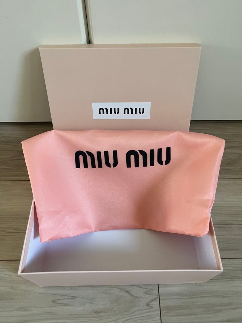 miumiu アルカディ ハンドバッグ ショルダーバッグ Sサイズ