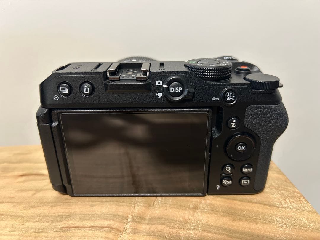 Nikon Z30 定価107,910円
