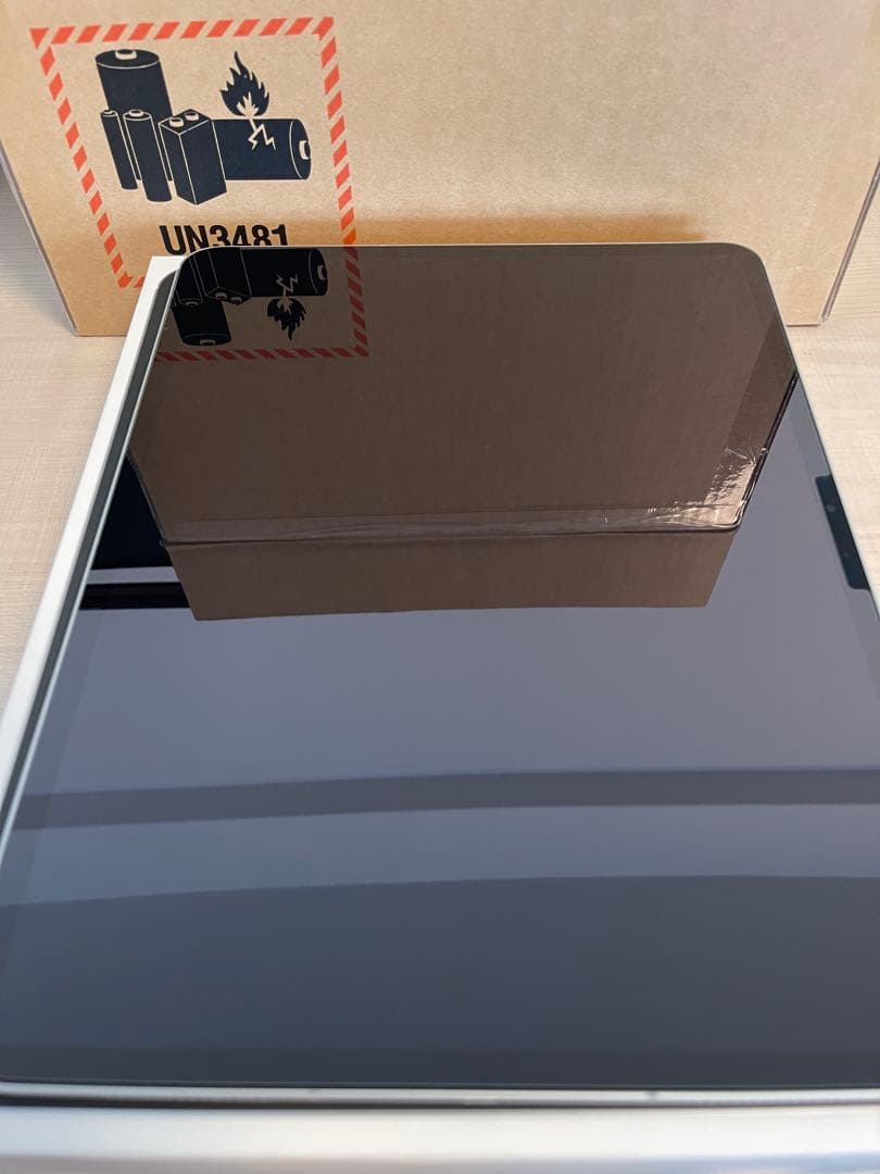 iPad Pro M4 13インチ 256GB Wi-Fi+Cellular