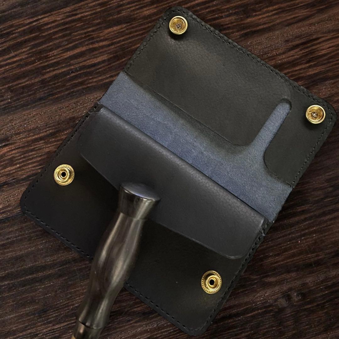 【ハードボイルド】 ミドルトラッカーウォレット クロコ 真鍮 アポロ