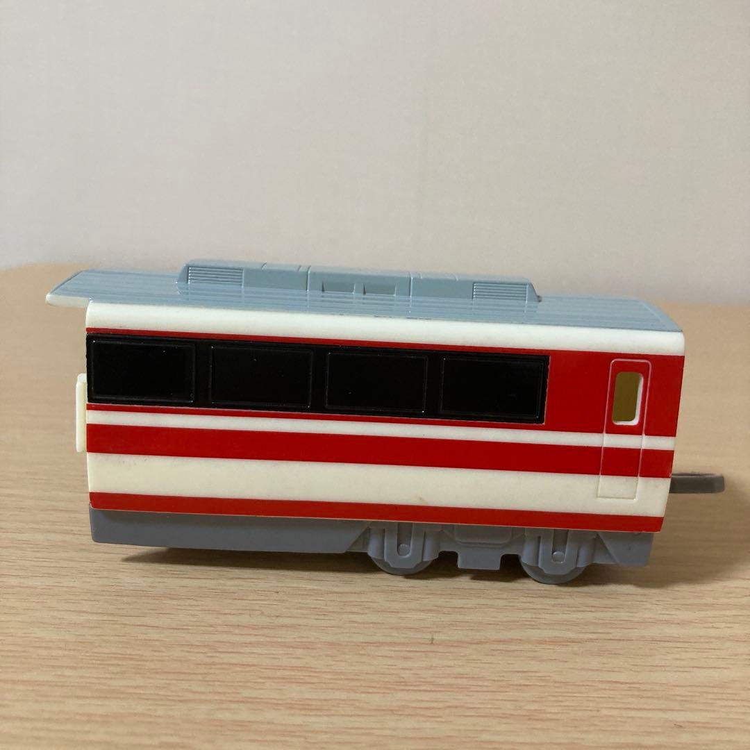 ヒカリアン　小田急ロマンスカー