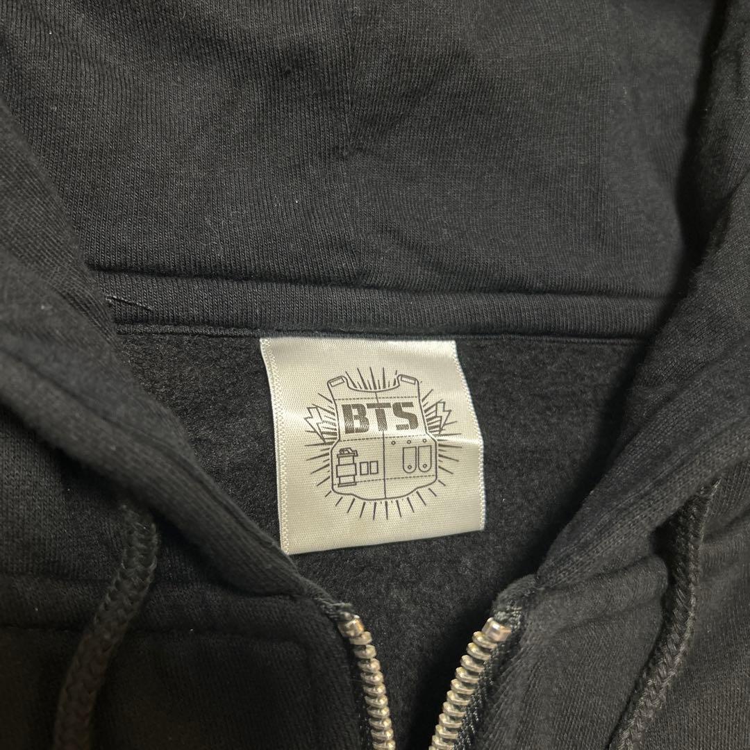BTS 防弾少年団　WAKE UP パーカー　冬