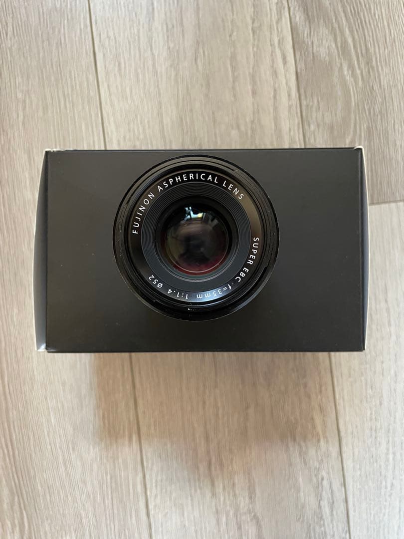 Fujifilm Fujinon XF 35mm F1.4 R レンズ