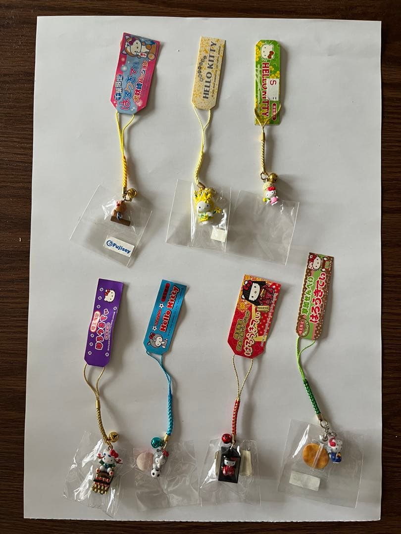コレクターさん必見‼️ ハローキティ ストラップセット 148個