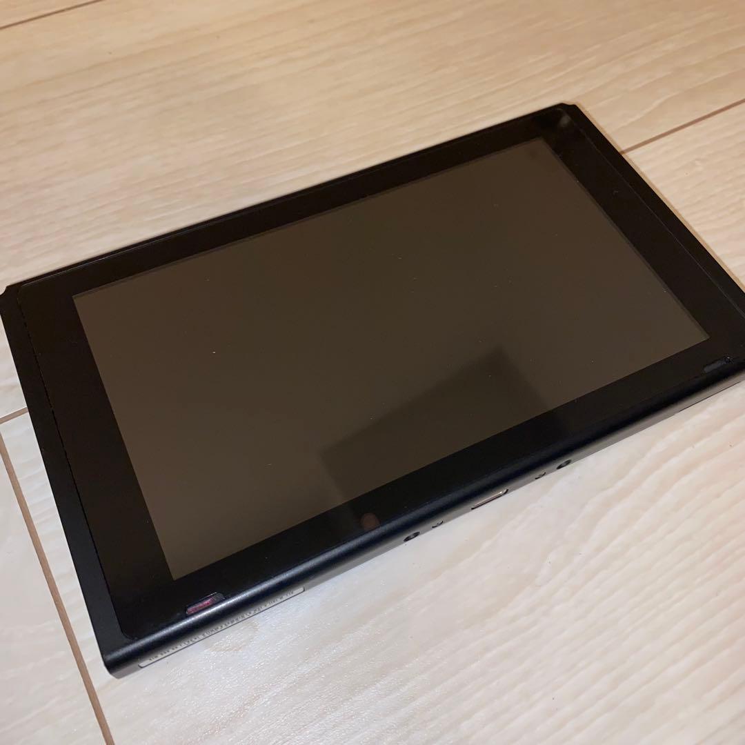 Nintendo Switch 本体 + ゲームソフト3本 + ホリパッド