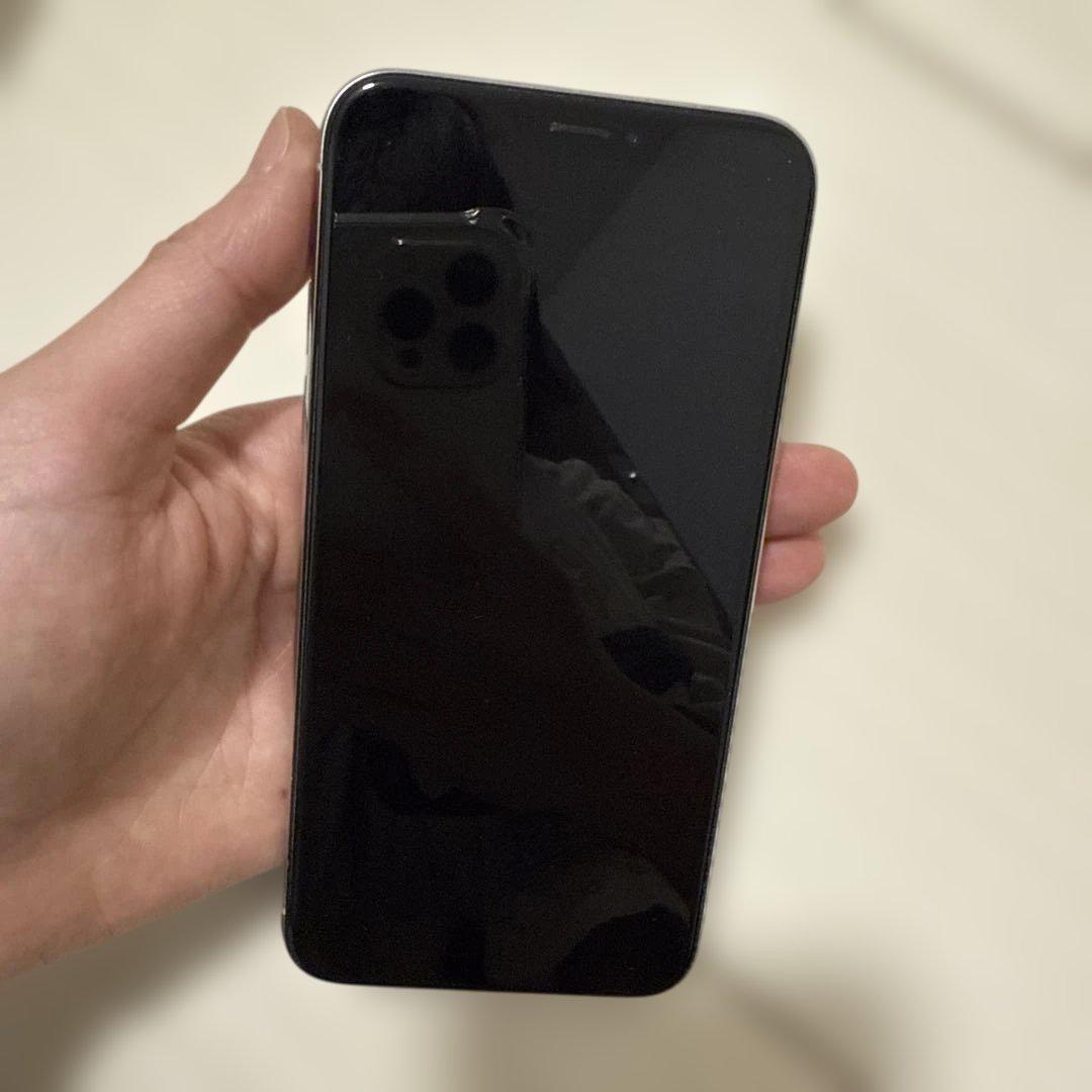 【美品】Apple iPhone X シルバー 本体　箱付き