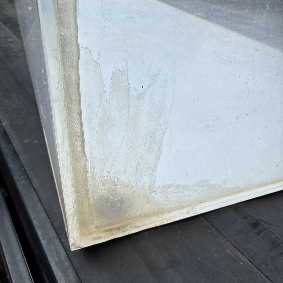 大型アクリル水槽 180cm