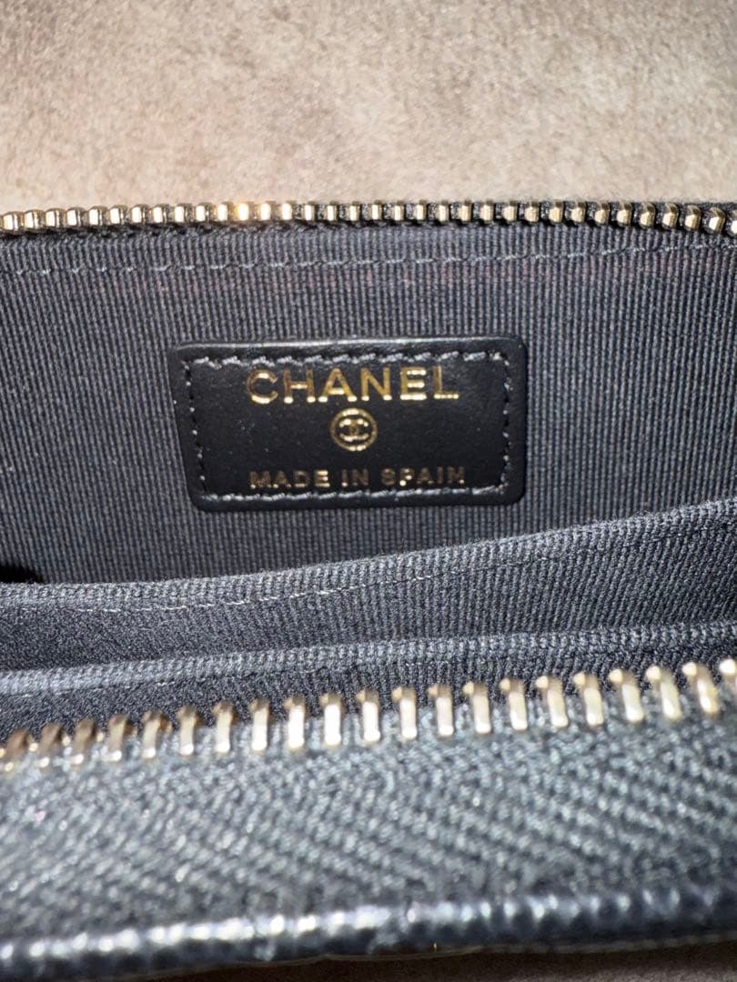美品　CHANEL ケース　キャビアスキン　ブラック
