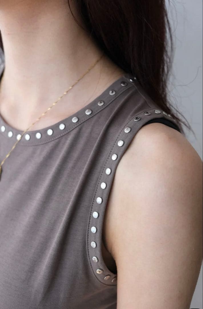 paloma wool タンクトップ