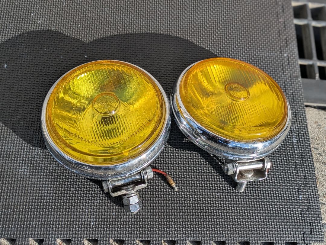 フォグランプ デュアルカウルロケットカウル 2個セット H3 イエローレンズ